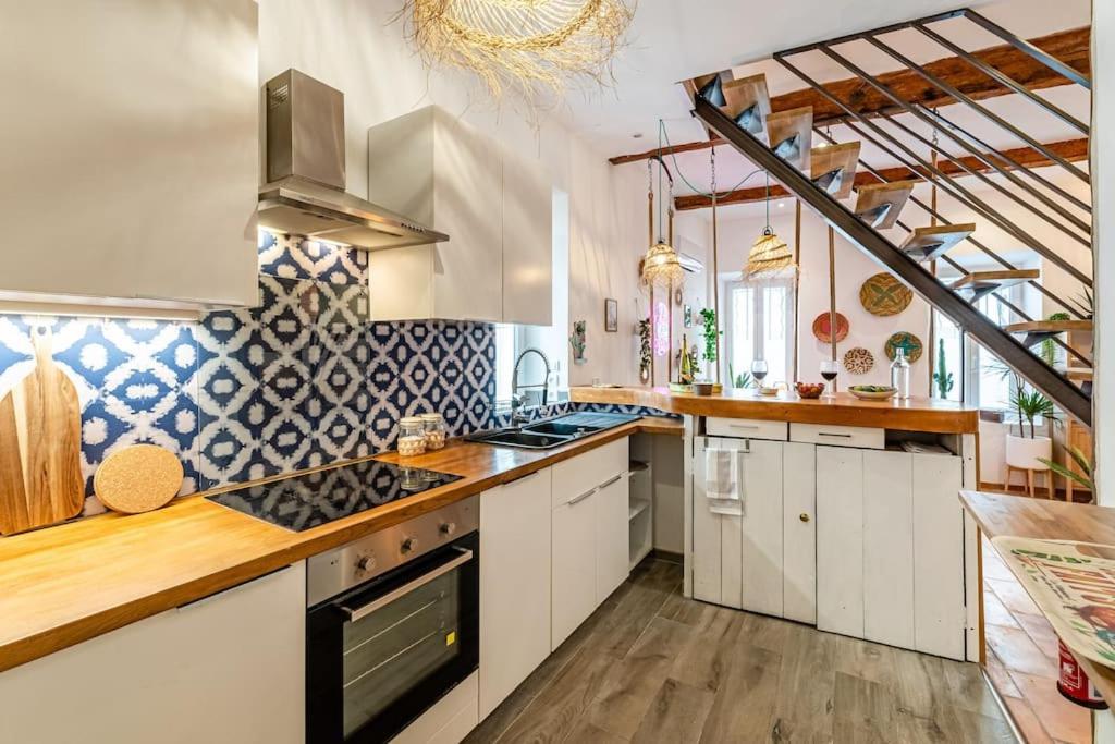 Ciotat Colada Beau Duplex Atypique A 50 M Du Port Classe 3 Etoiles La Ciotat Exterior foto
